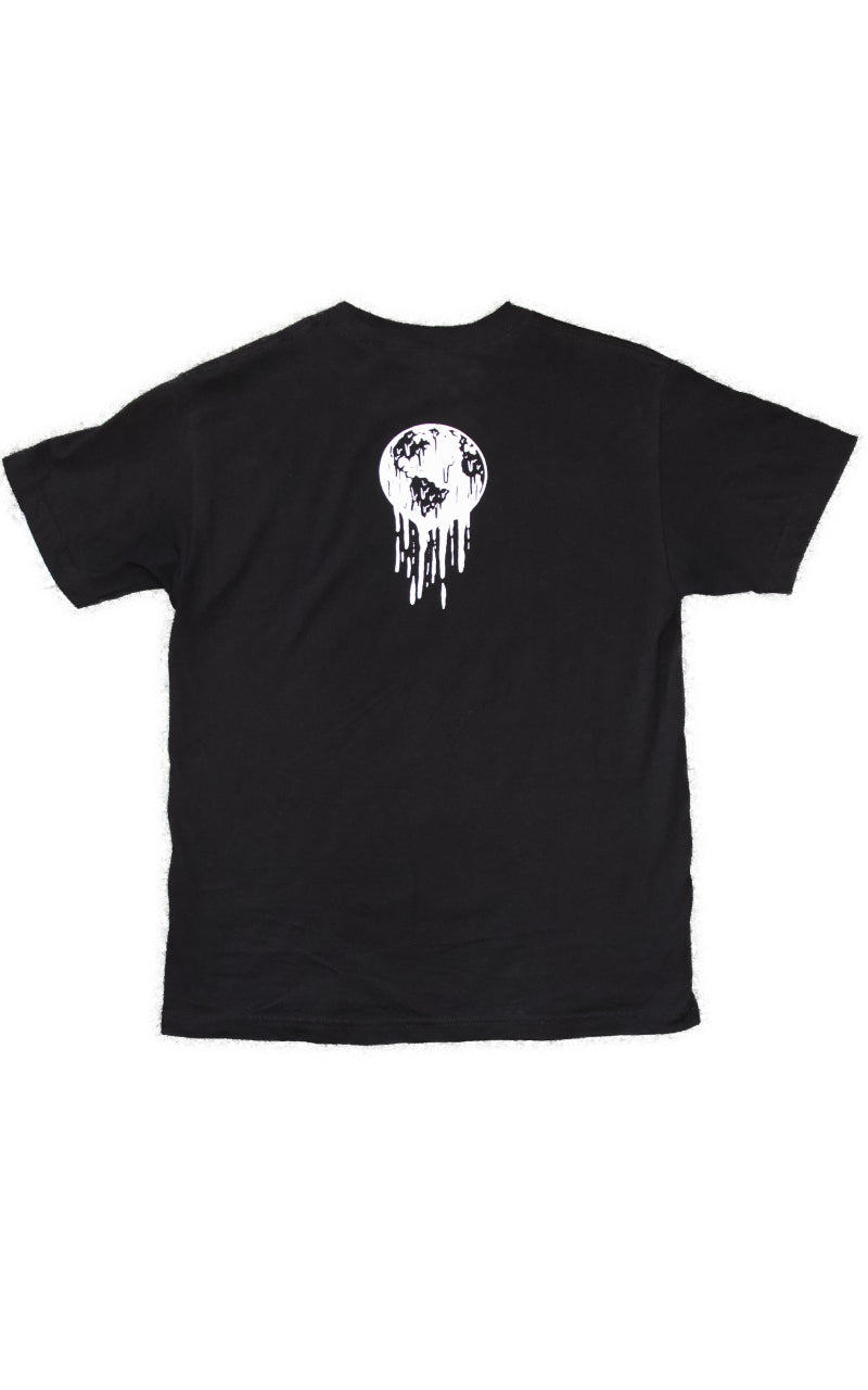 "US AGAINST THE WORLD" tee
